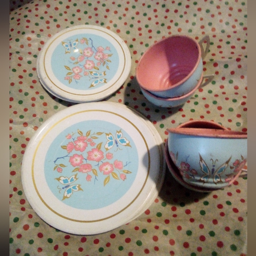 Vintage Metal Toy Dishes Dollhouse Pink Flower Butterfly